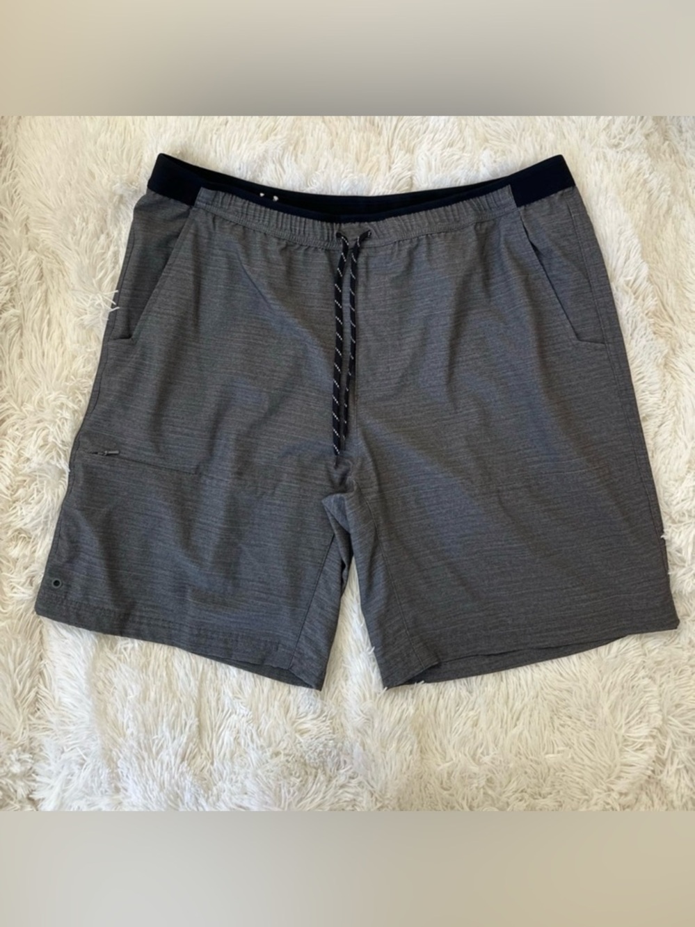 Columbia Twisted Creek Men’s Gray Athletic Shorts Size: XL